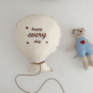 Props for One-Year and Hundred-Day Photoshoots