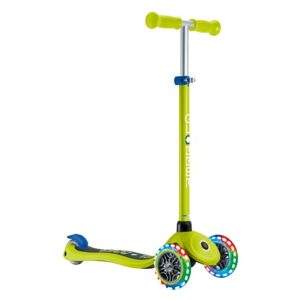 GLOBBER PRIMO V2 SCOOTER W LIGHTS AND GRIPTAPE - GREEN/ BLUE
